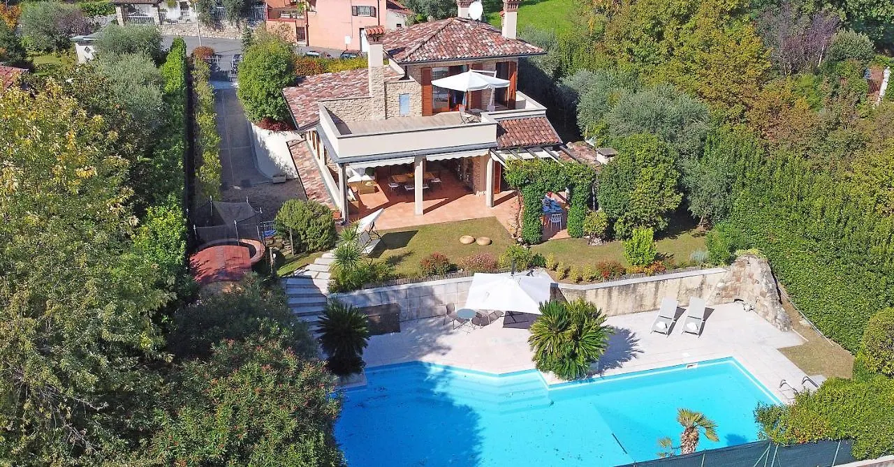 Villa Riai Moniga del Garda
