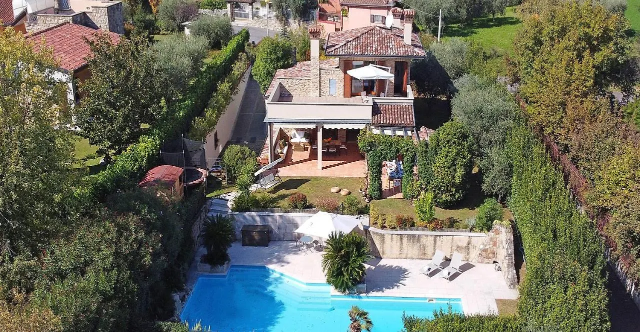 Villa Riai Moniga del Garda